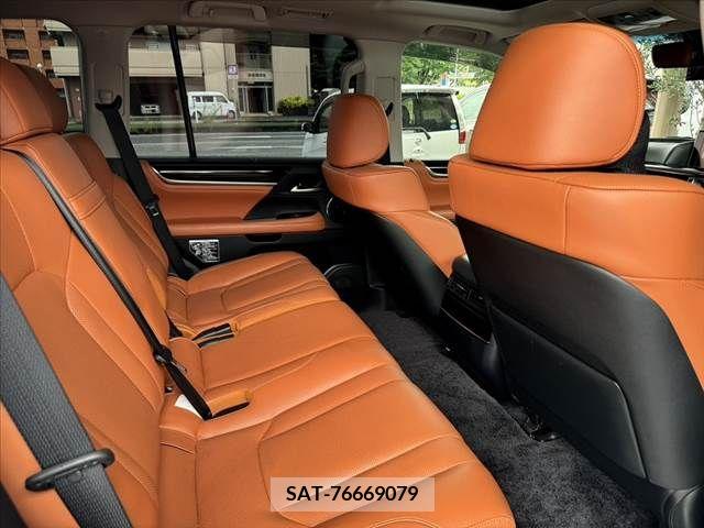 Lexus LX 2016-11 353956-21