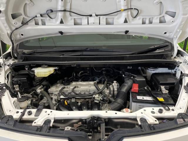 Toyota VOXY 2019-08 184301-19