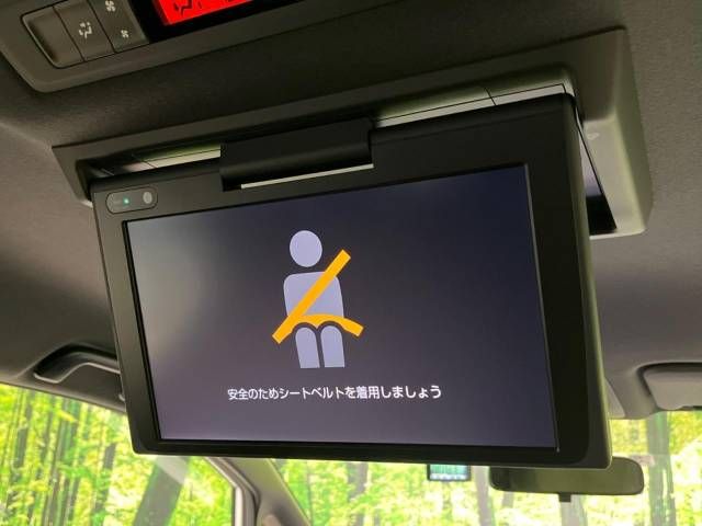 Toyota VOXY 2019-08 184301-3