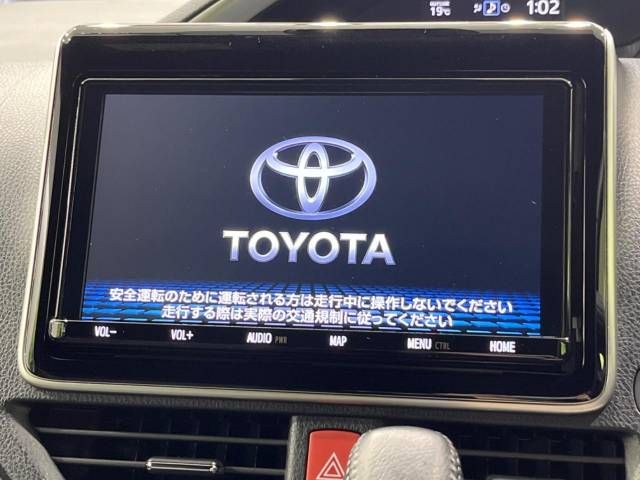 Toyota VOXY 2019-08 184301-2