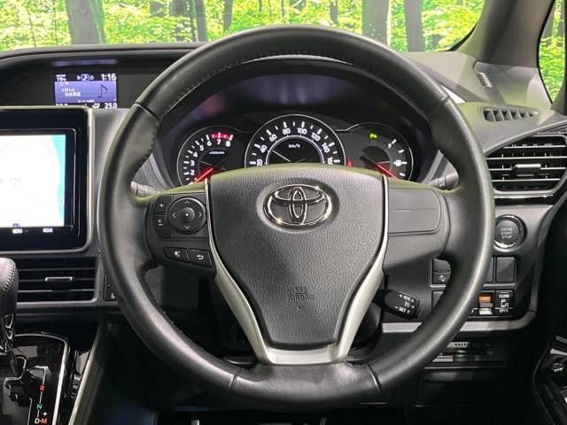 Toyota VOXY 2019-08 184301-12