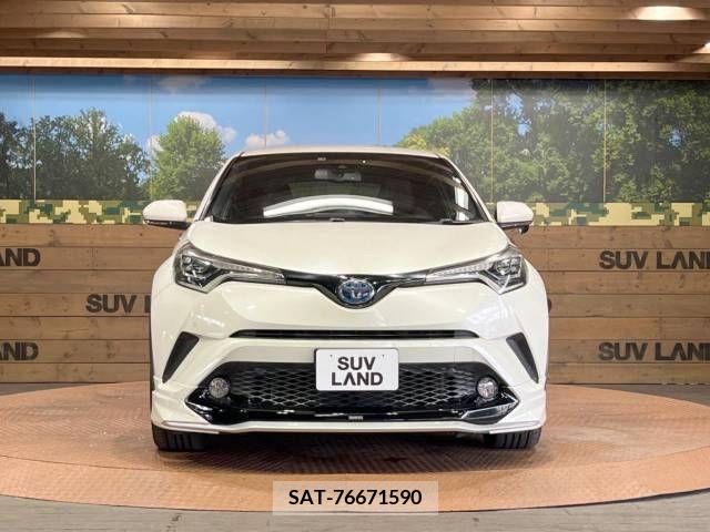 Toyota C-HR 2017-02 209202-14