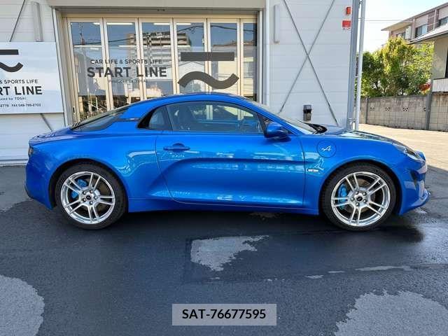 Renault ALPINE 2020-08 283071-10