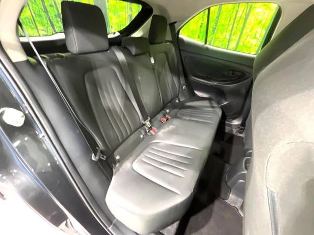 Toyota YARIS CROSS 2023-03 194864-10
