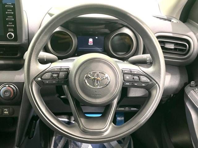 Toyota YARIS CROSS 2023-03 194864-12