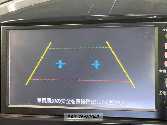Nissan JUKE 2011-06 320459-3