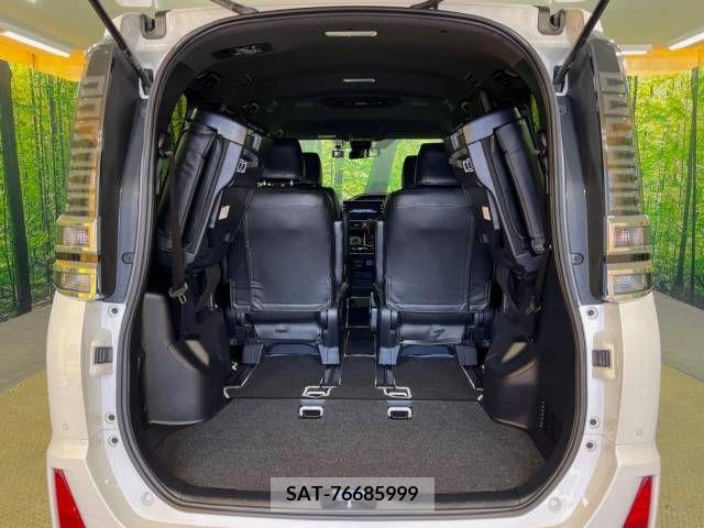 Toyota VOXY 2019-03 321612-12