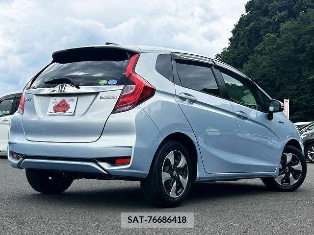 Honda FIT HYBRID 2019-01 360222-2
