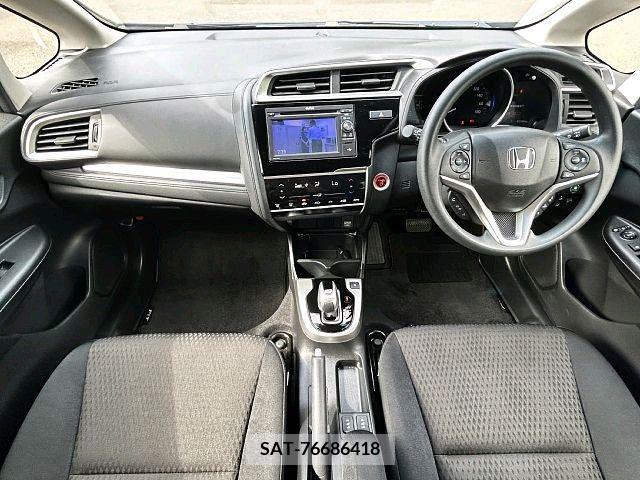 Honda FIT HYBRID 2019-01 360222-1