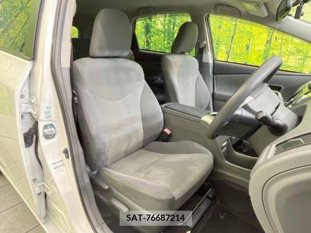 Toyota PRIUS ALPHA 2014-02 213224-8