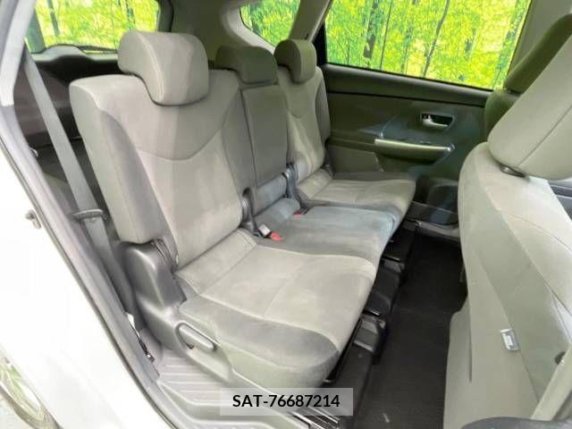 Toyota PRIUS ALPHA 2014-02 213224-9
