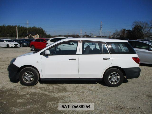 Nissan AD VAN 2012-10 215782-5
