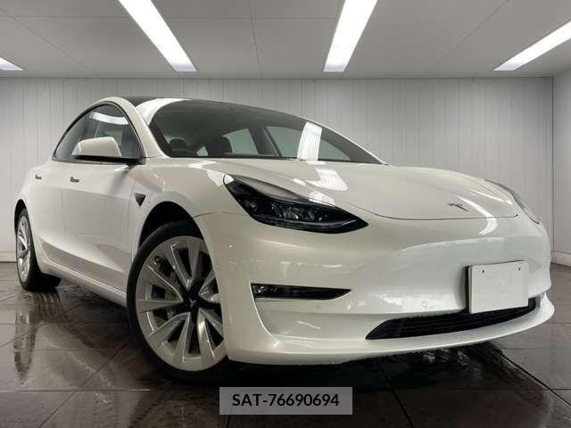 Tesla MODEL 3 2022-11 246228-14