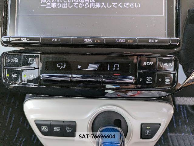 Toyota PRIUS 2018-02 366368-14