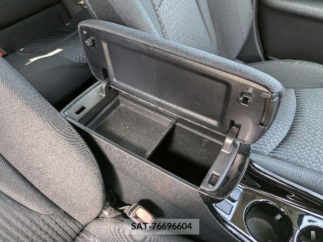 Toyota PRIUS 2018-02 366368-23
