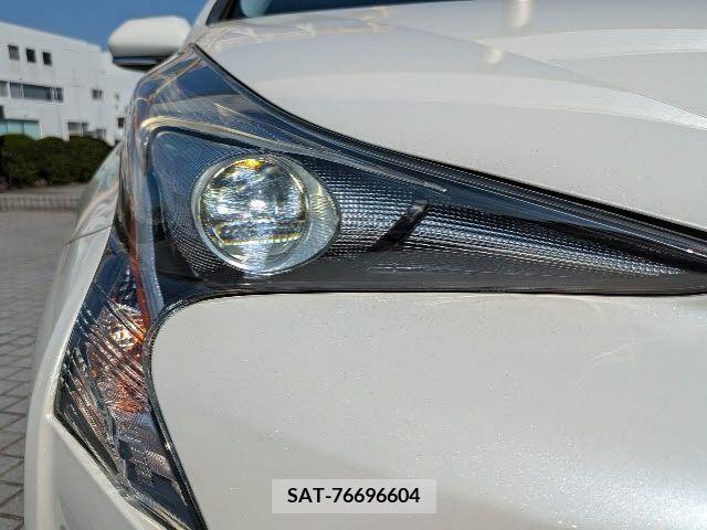 Toyota PRIUS 2018-02 366368-25