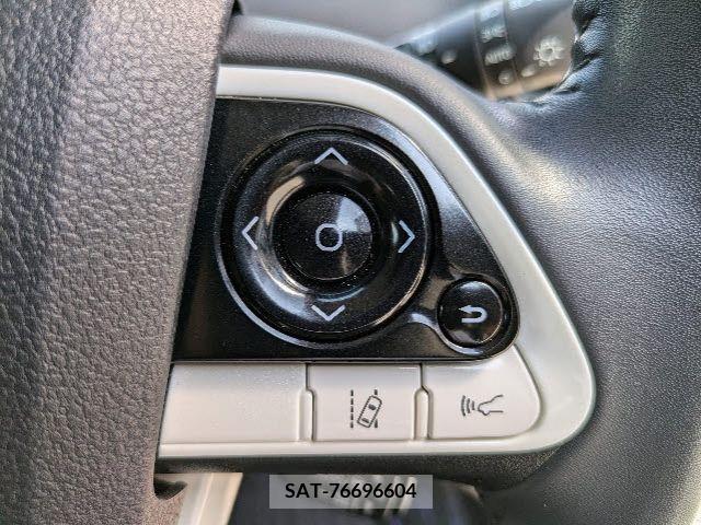 Toyota PRIUS 2018-02 366368-22
