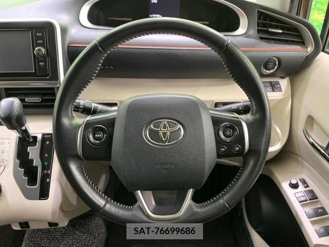 Toyota SIENTA 2017-04 394032-12