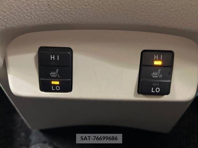 Toyota SIENTA 2017-04 394032-6