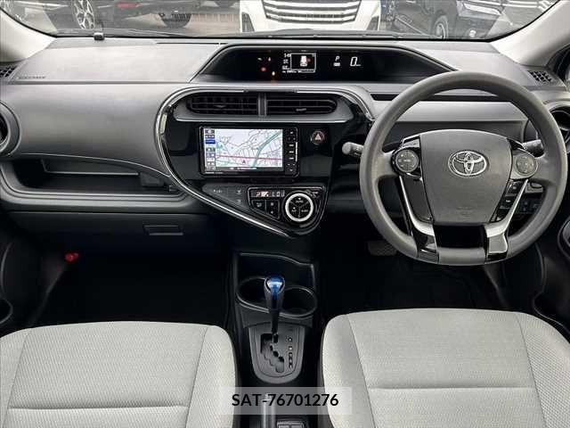 Toyota AQUA 2021-02 292299-1