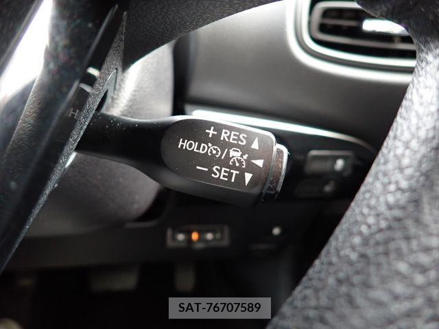 Toyota PRIUS 2019-06 334961-10