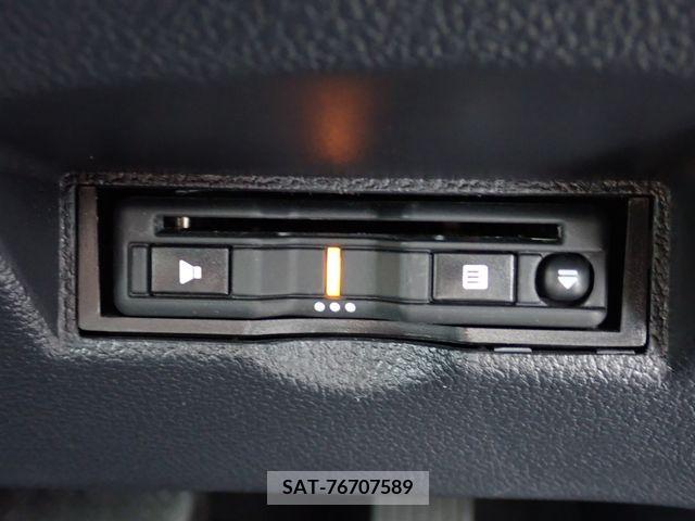 Toyota PRIUS 2019-06 334961-6