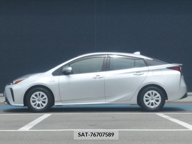 Toyota PRIUS 2019-06 334961-16