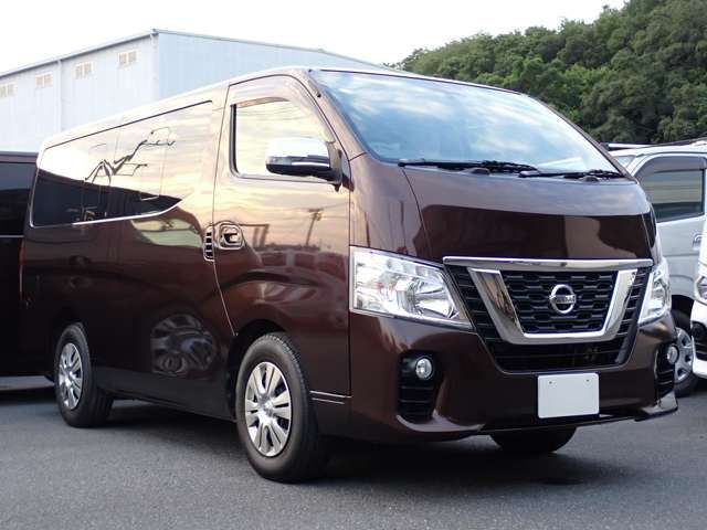 Nissan CARAVAN WAGON 2018-09 24215-2