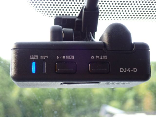 Nissan CARAVAN WAGON 2018-09 24215-11