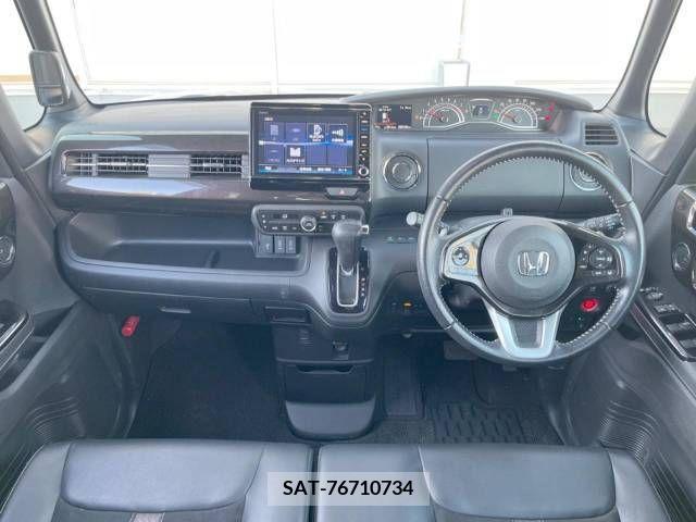 Honda N BOX CUSTOM 2017-10 249650-1