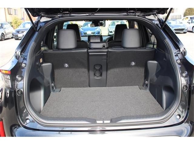 Toyota YARIS CROSS 2023-02 20514-21