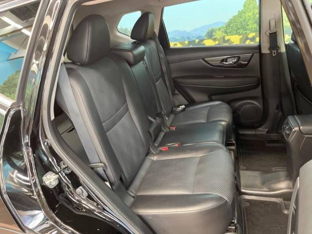 Nissan X-TRAIL 2019-06 23499-12