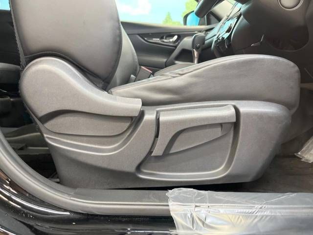 Nissan X-TRAIL 2019-06 23499-15