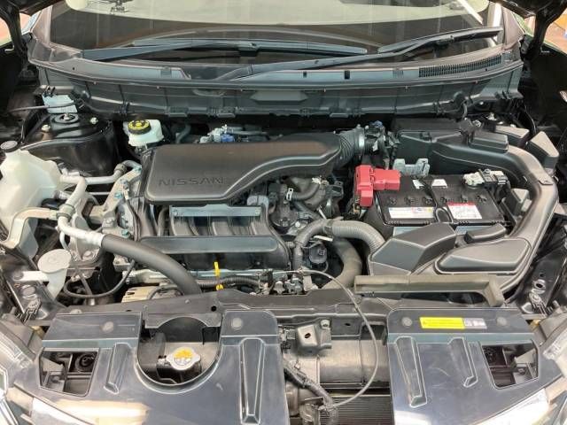 Nissan X-TRAIL 2019-06 23499-1