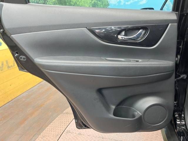Nissan X-TRAIL 2019-06 23499-10