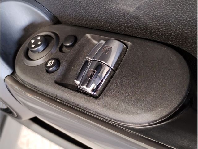 Bmw MINI 2019-03 188422-27