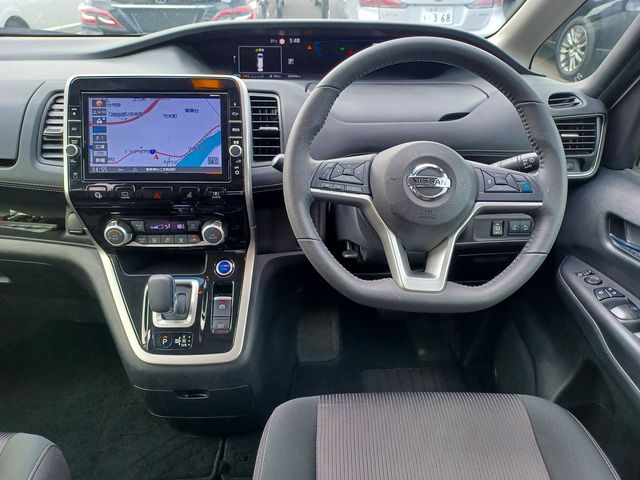 Nissan SERENA 2018-08 20667-9