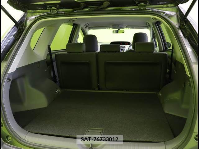 Toyota PRIUS ALPHA 2012-09 234346-22