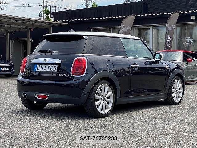 Bmw MINI 2020-02 379536-12