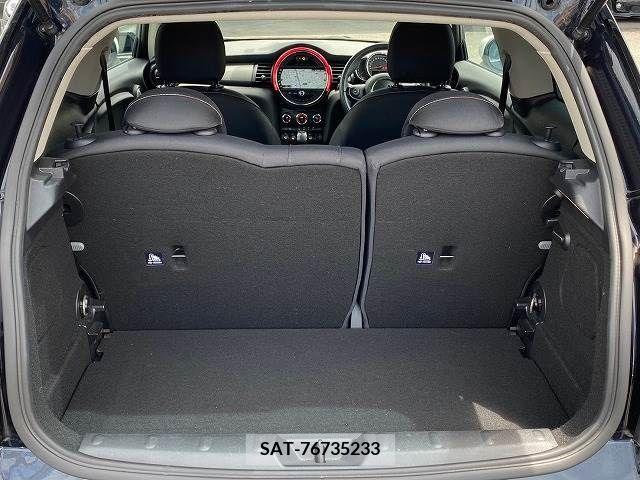 Bmw MINI 2020-02 379536-18