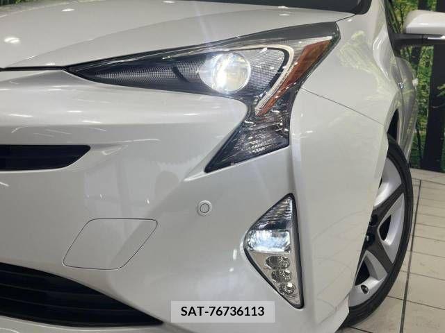 Toyota PRIUS 2016-04 330499-12