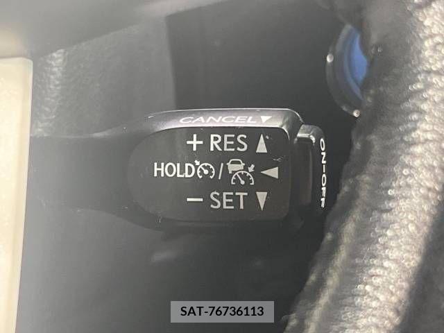 Toyota PRIUS 2016-04 330499-3