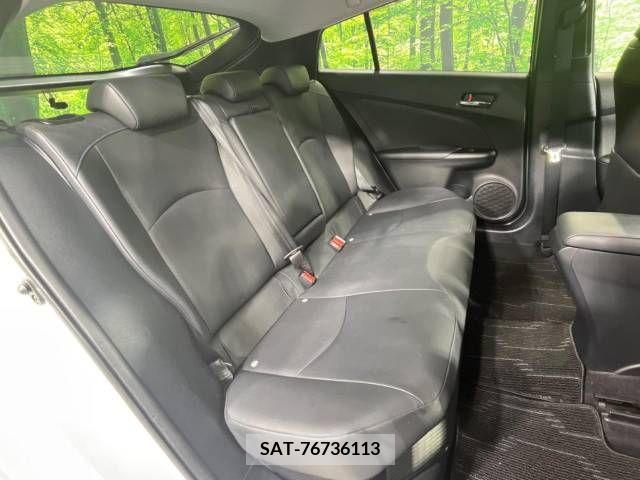 Toyota PRIUS 2016-04 330499-9