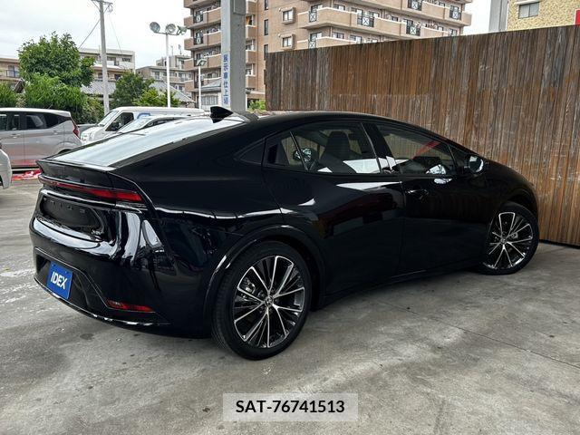 Toyota PRIUS 2023-06 313520-1