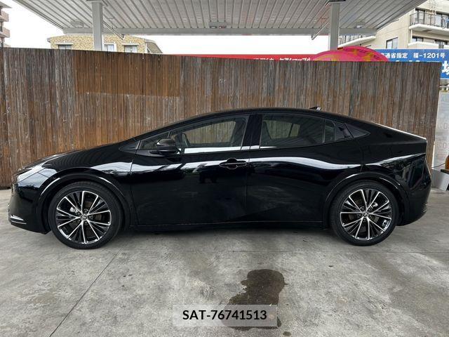 Toyota PRIUS 2023-06 313520-7
