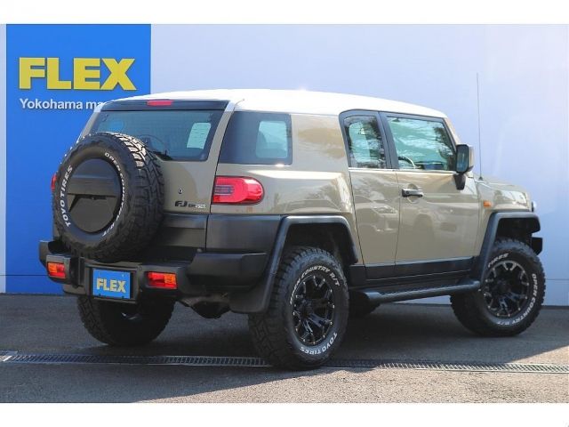 Toyota FJ CRUISER 2011-02 14240-1