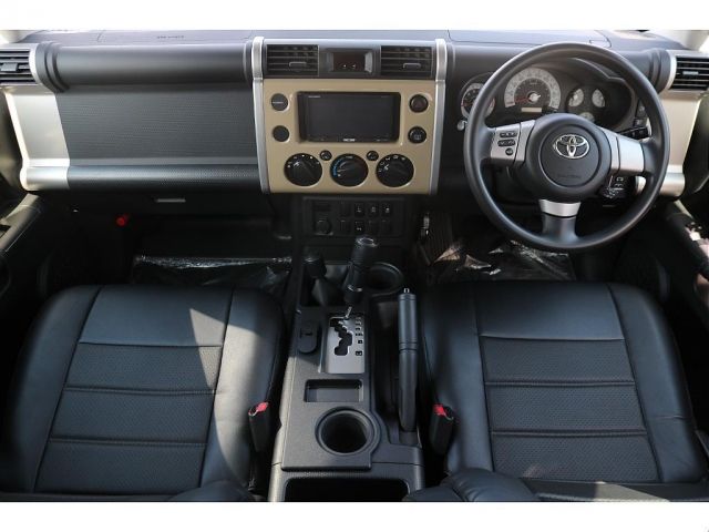 Toyota FJ CRUISER 2011-02 14240-2
