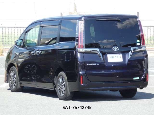 Toyota ESQUIRE 2019-99 390660-3