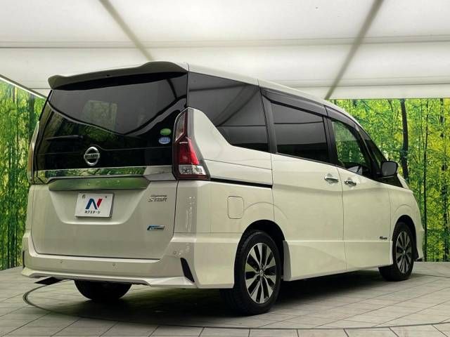 Nissan SERENA 2018-04 188504-18