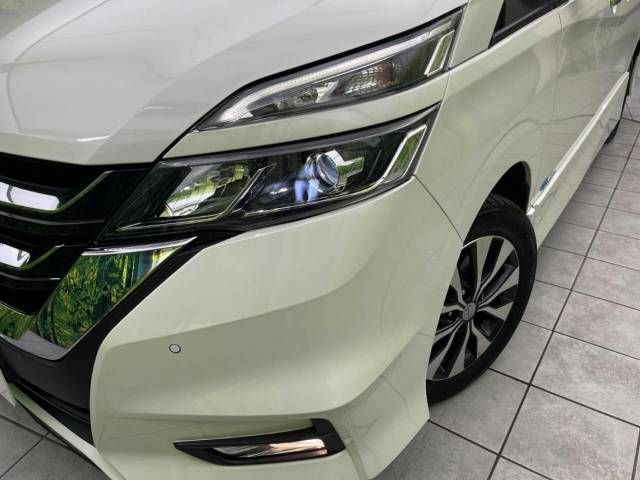 Nissan SERENA 2018-04 188504-14